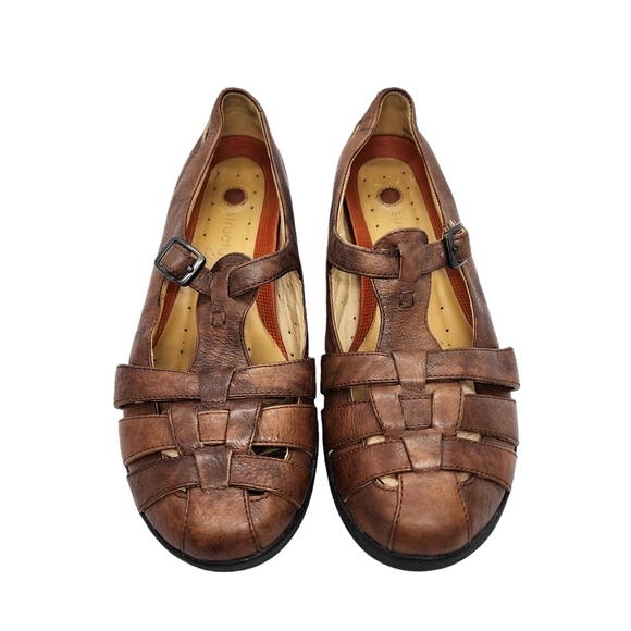 Clarks Unstructured Women's Leather Closed Toe T-Strap Casual Sandal - Picture 2 of 7